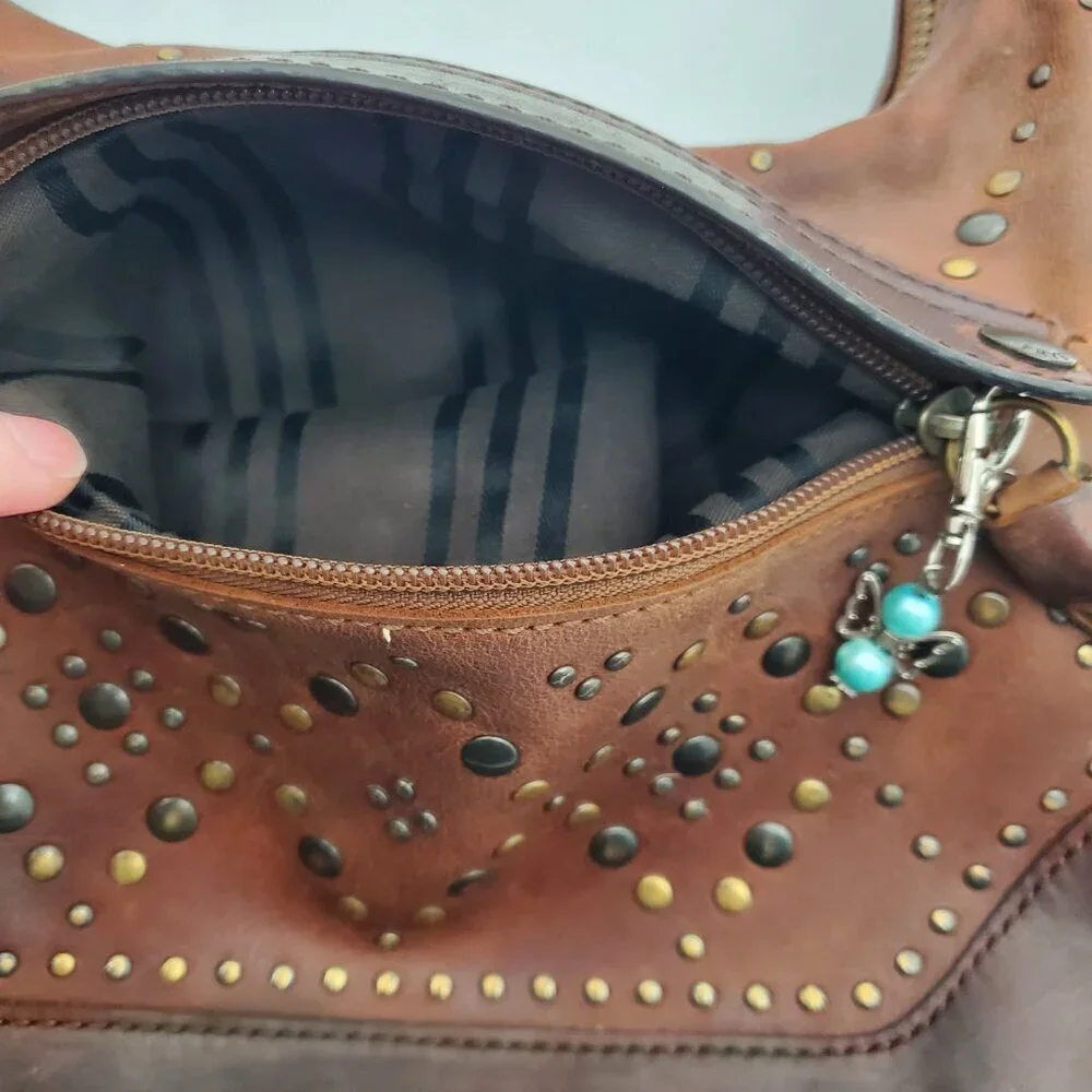 👜 FRYE Vintage Brown Leather Studded Hobo Shoulder Bag Boho